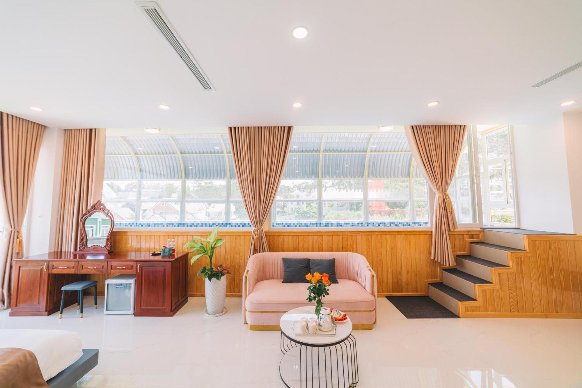 Quy Tai Premium Hotel Da Lat Exterior foto